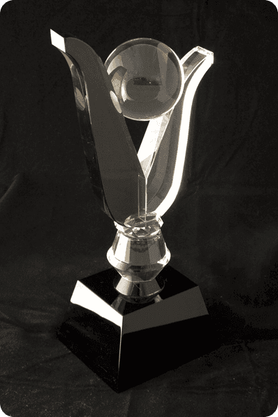 クリスタル像