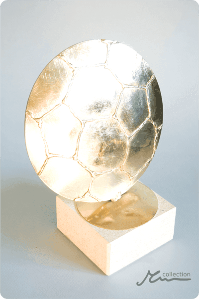金属像
