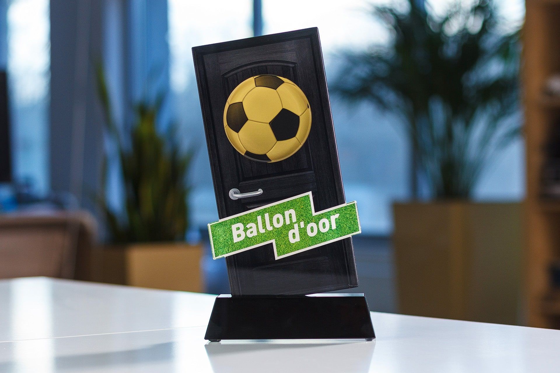 statuetka szklo ballon door glasso